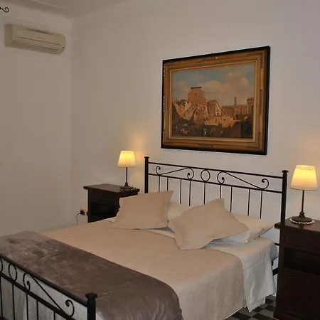 Maximo Guest house *